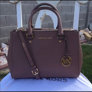 RARE Michael Kors Sutton Dusty Rose